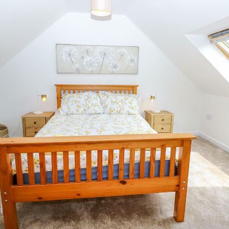 5 Yarmouth Cottages Freshwater Εξωτερικό φωτογραφία